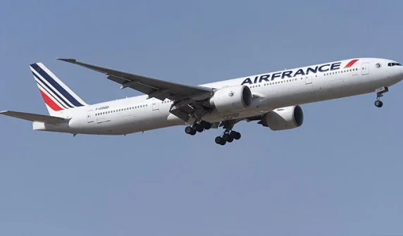 Air France continues to avoid using Pakistani airspace