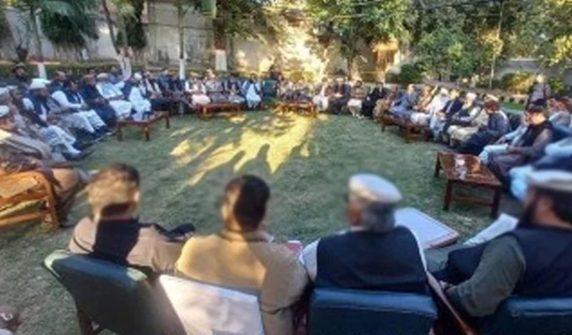 Two tribal groups in Bajaur finally reconcile after 31 years
