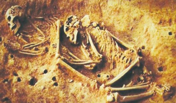 6,000-year-old human skeleton
