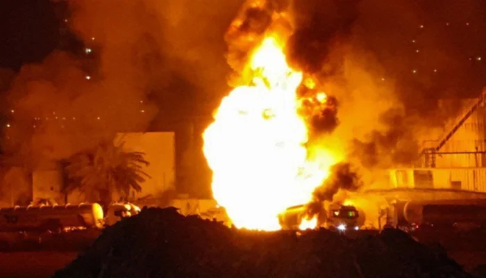 Iran fires missiles and drones at Tel Aviv and Haifa