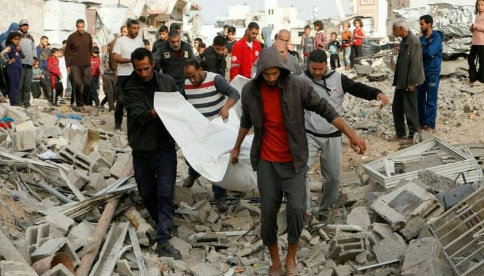 Israel bombs aid workers in Gaza