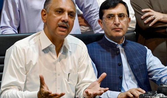 Reasons for the cessation of ties between PTI and the establishment