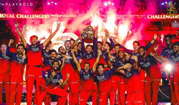 Royal Challengers Bangalore and Kohli finally win first IPL trophy