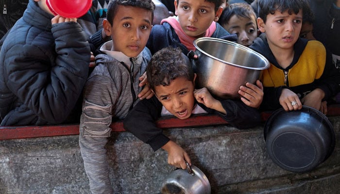 15 more Palestinians