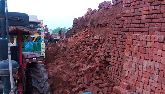 3 deaths in accidents during rain yesterday