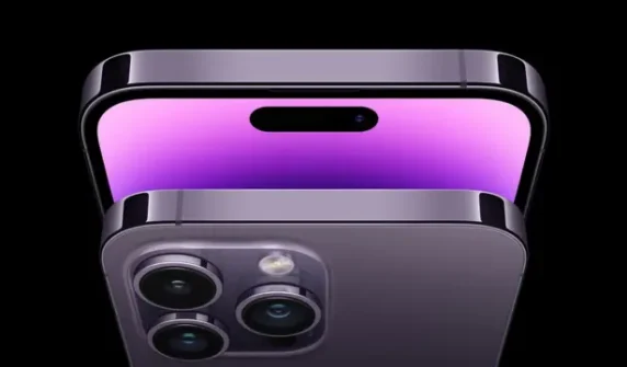 A 'case' that adds a USB-C port to older iPhones has been introduced