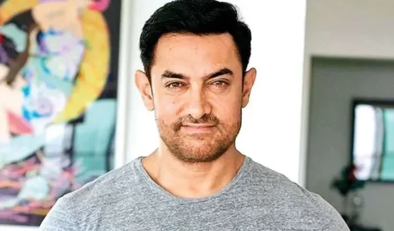 Aamir Khan calls press conference