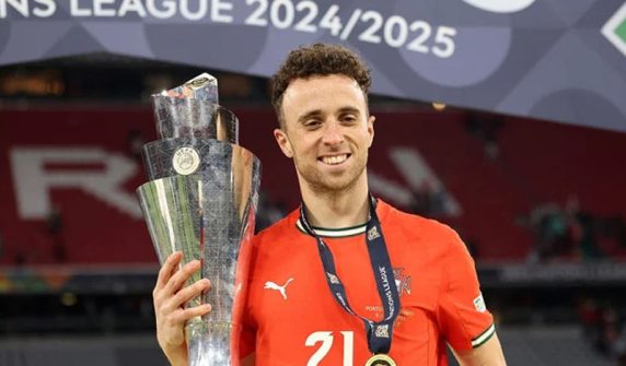 Famous Portuguese footballer dies in traffic accident