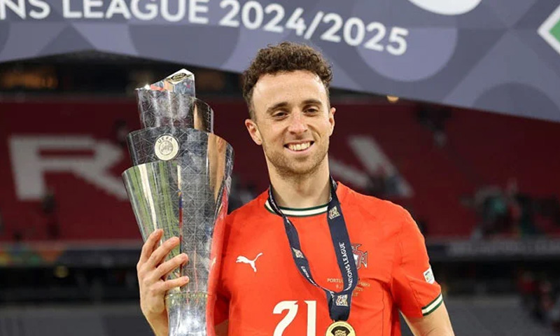 Famous Portuguese footballer dies in traffic accident
