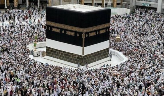 Government decides to give priority to pilgrims
