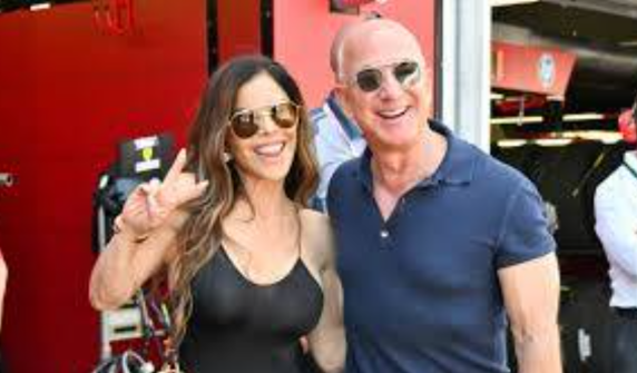 Jeff Bezos and Lauren's luxurious wedding, what were the special dishes included in the ceremony