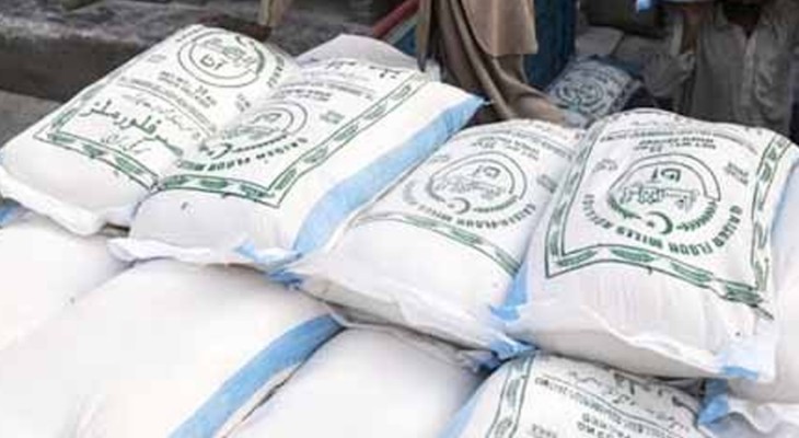 Karachi residents forced to buy the most expensive flour in the country