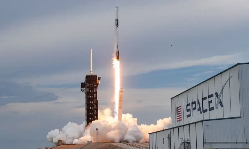 US Air Force suspends SpaceX rocket project