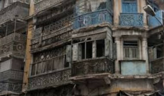 dilapidated buildings in Rawalpindi declared dangerous