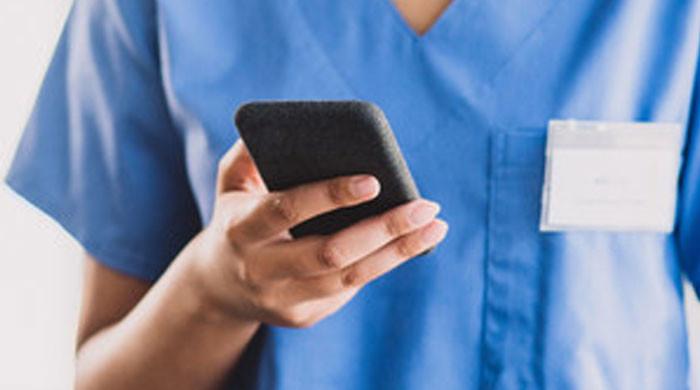 government hospitals in Punjab banned from using mobile phones