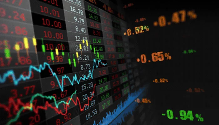 stock exchange continues to rally