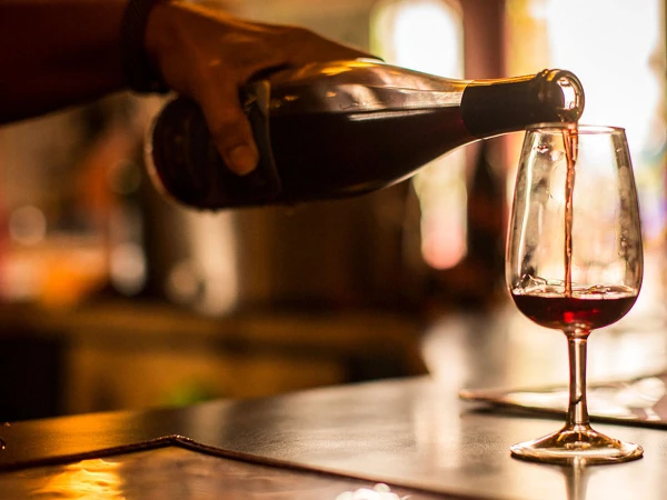 13 expatriates die, 21 go blind after drinking toxic alcohol in Kuwait