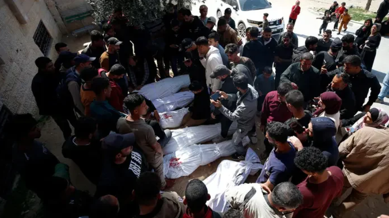 51 Palestinians martyred in Israeli attacks in Gaza