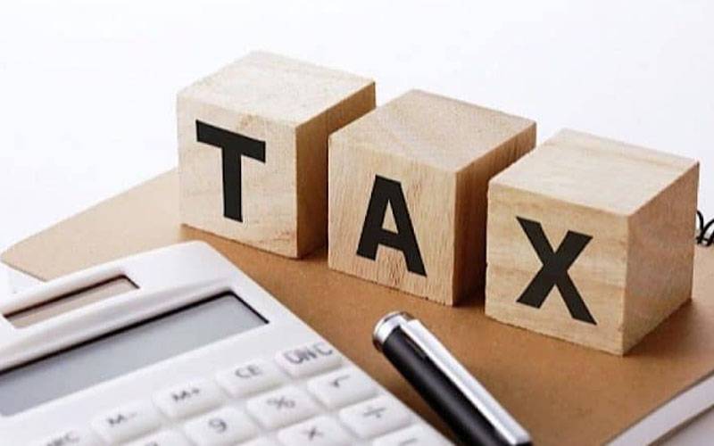 Consideration to enlisting the help of private sector informants to catch tax evaders