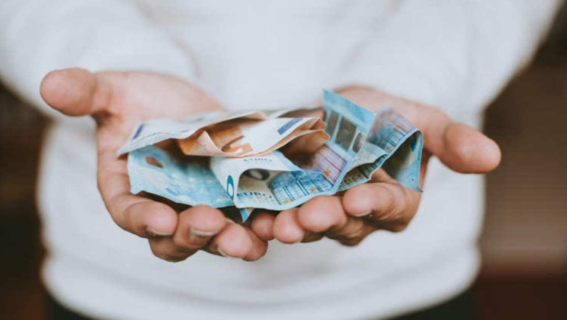 Irish farmer inspired by God, donates Rs 110 million to the needy