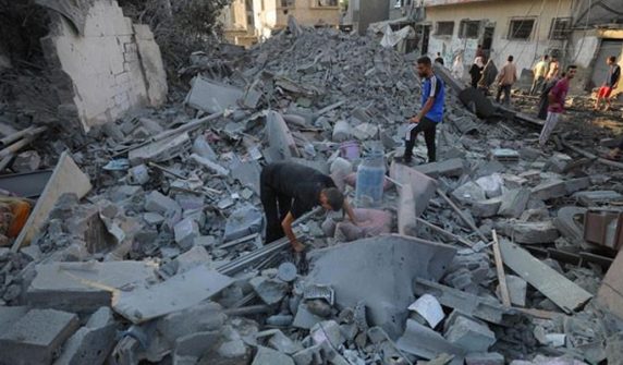 Israeli attacks on Gaza continue