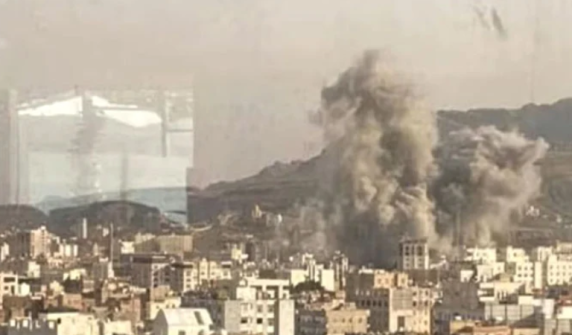 Israeli warplanes bomb Sanaa heavily