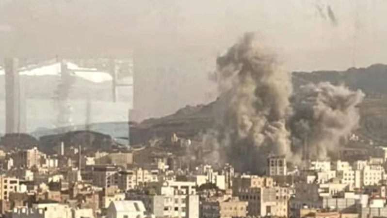 Israeli warplanes bomb Sanaa heavily