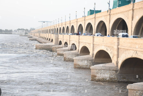 Low-level flood at Sukkur Barrage in Indus River