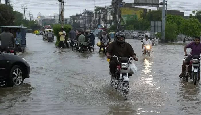Meteorologists predict a prolonged monsoon this year