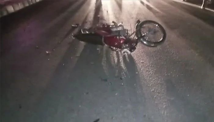 Motorcyclist killed after being hit by a trailer at Korangi Crossing