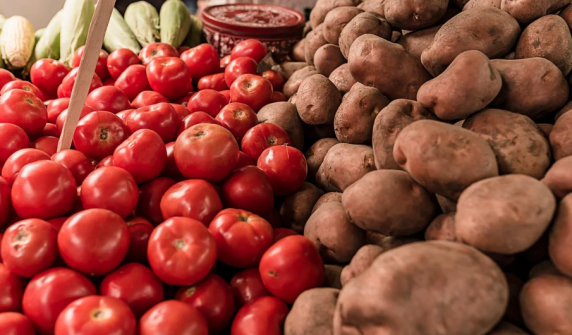 Potatoes and tomatoes turn out to be the product of the same plant, a shocking revelation