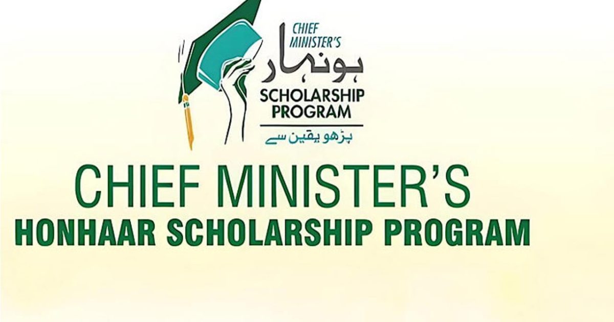 Punjab government announces 30,000 new scholarships