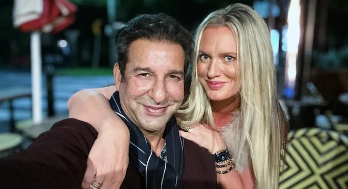 Shaniera Akram's loving message to Wasim Akram on their wedding anniversary