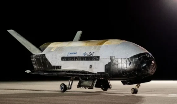 SpaceX launches new spacecraft for US Space Force
