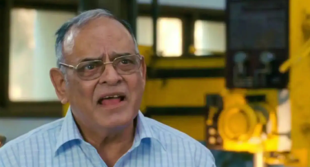 The famous actor of 'Three Idiots' has died at the age of 91