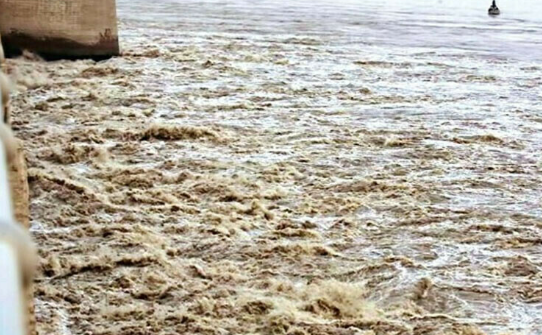 Water level continues to rise in Ravi River