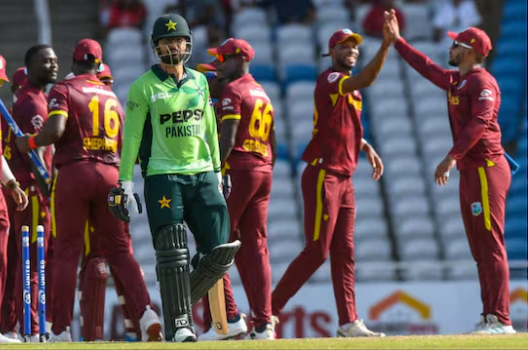 West Indies beat Pakistan by 202 runs in the third ODI to clinch the series