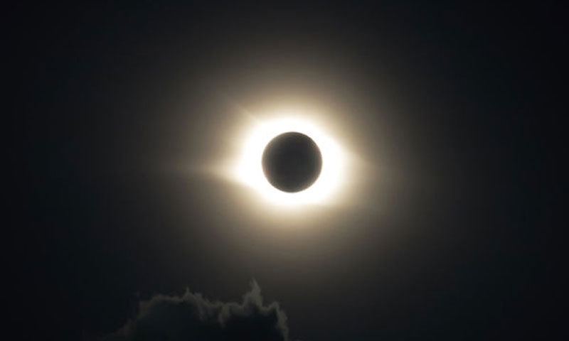 What would happen if the sun 'went out' for a month