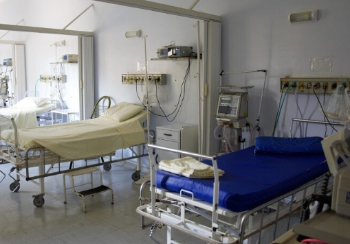 1,000 people hospitalized after drinking contaminated water in Astore district of Gilgit-Baltistan