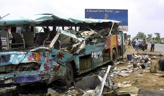 19 killed in wedding bus accident in Nigeria