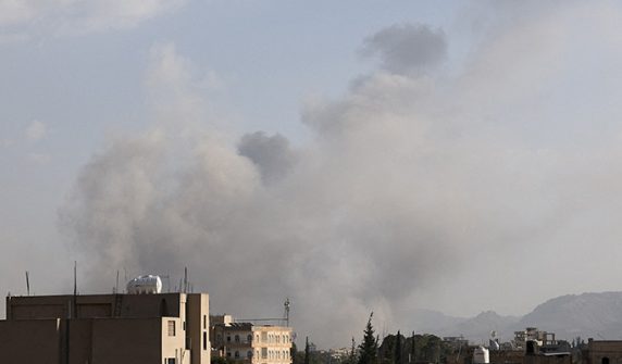 Israeli army launches heavy bombardment of Yemeni capital Sanaa