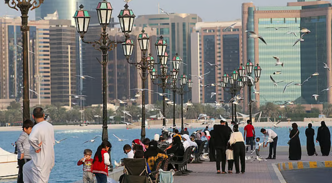 Dubai's population reaches highest level in history