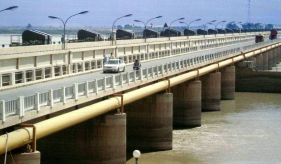 Floodwaters likely to reach Panjnad head today, Guddu Barrage two days later
