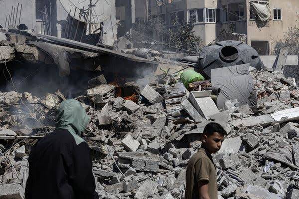 Israeli army attacks in Gaza