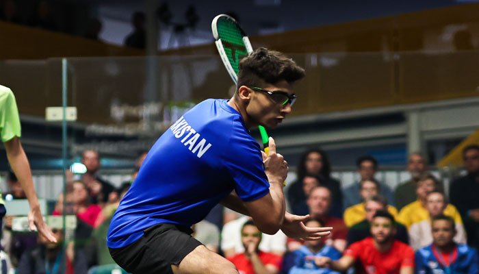 Pakistan's Noor Zaman reaches final