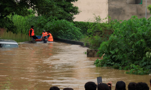 Rain in Punjab further adds to the hardships of flood victims
