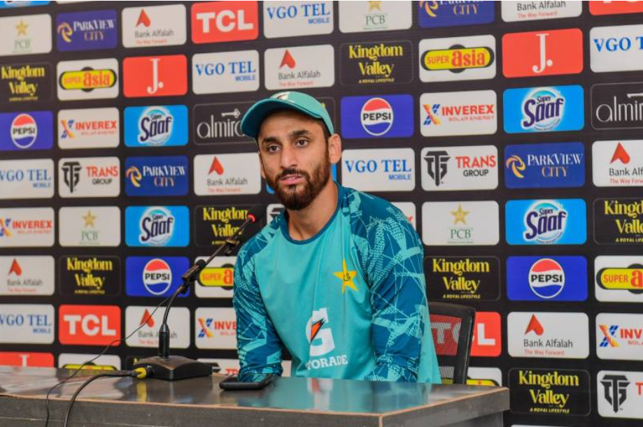Salman Ali Agha refuses to attend the closing ceremony of the match due to the inappropriate behavior of the Indian team