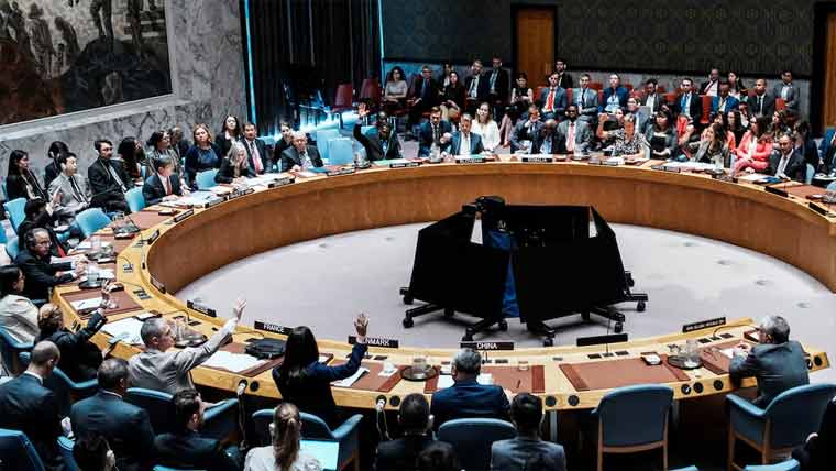 Security Council rejects resolution to extend Iran sanctions relief