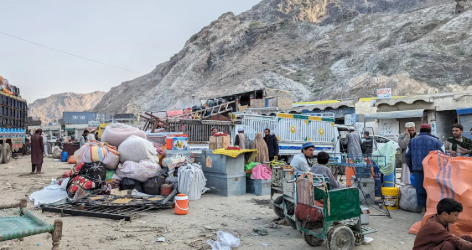 Two and a half thousand more Afghan citizens return home through Torkham