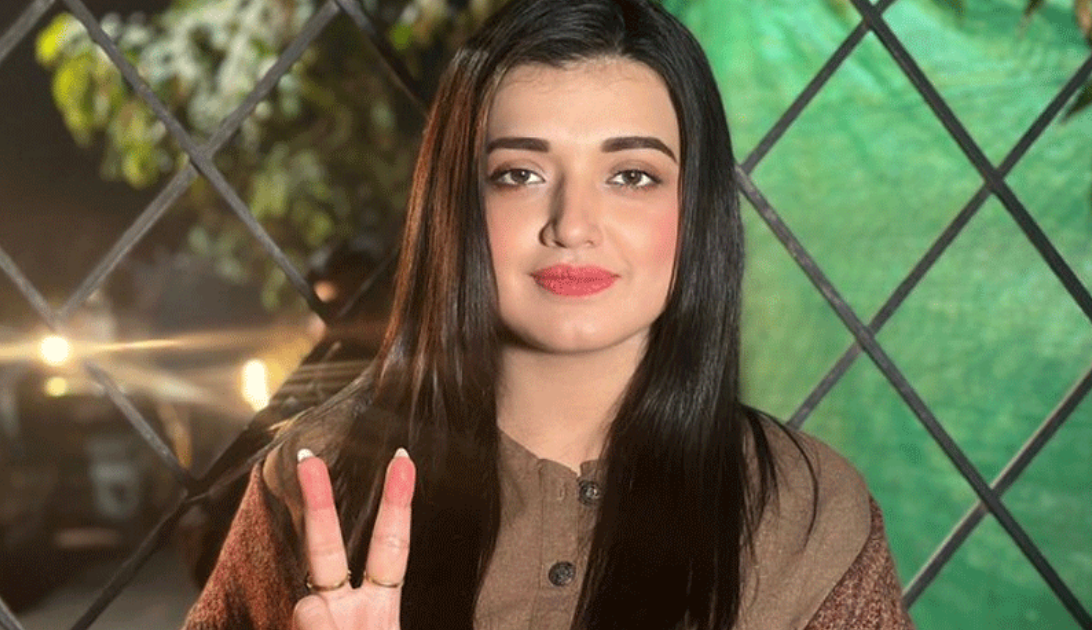 falak Javid